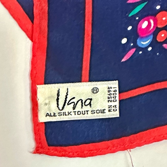 Vera Neumann Silk Square Scarf  Blue Floral Print made in Japan 29x29" - Picture 8 of 9